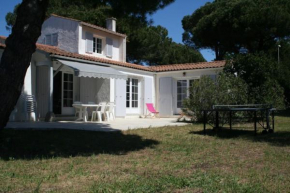 Grande maison à Chaucre à 500 m de la plage